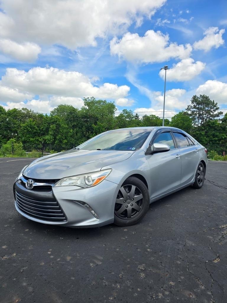 Toyota Camry  2016