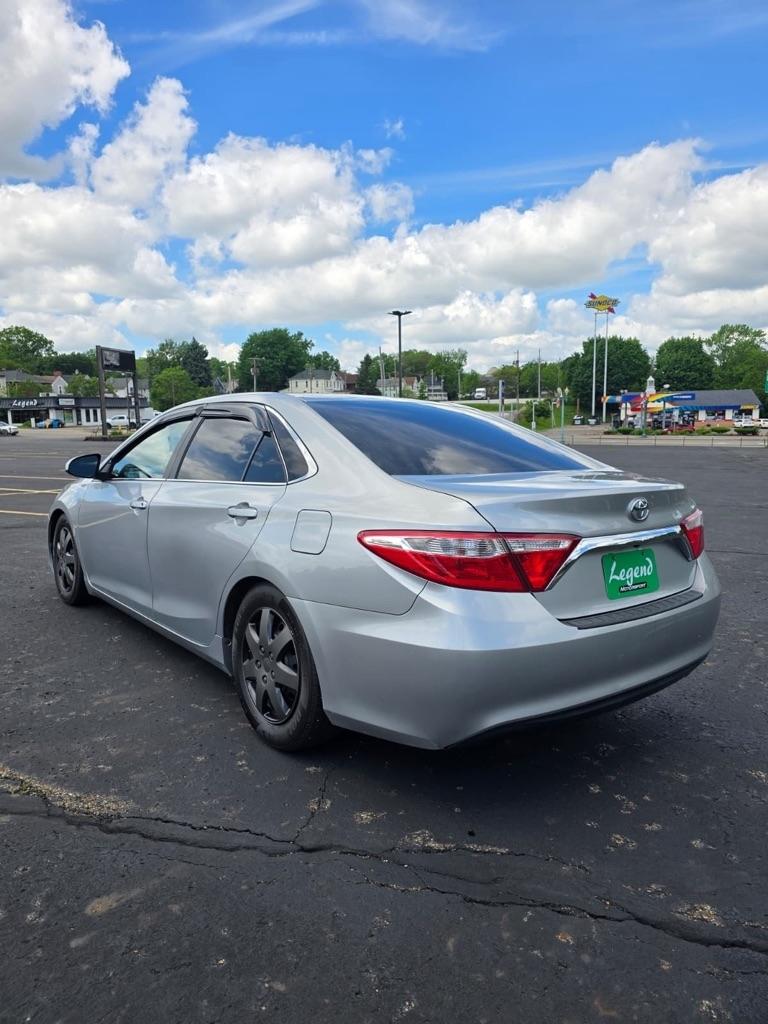 Toyota Camry  2016