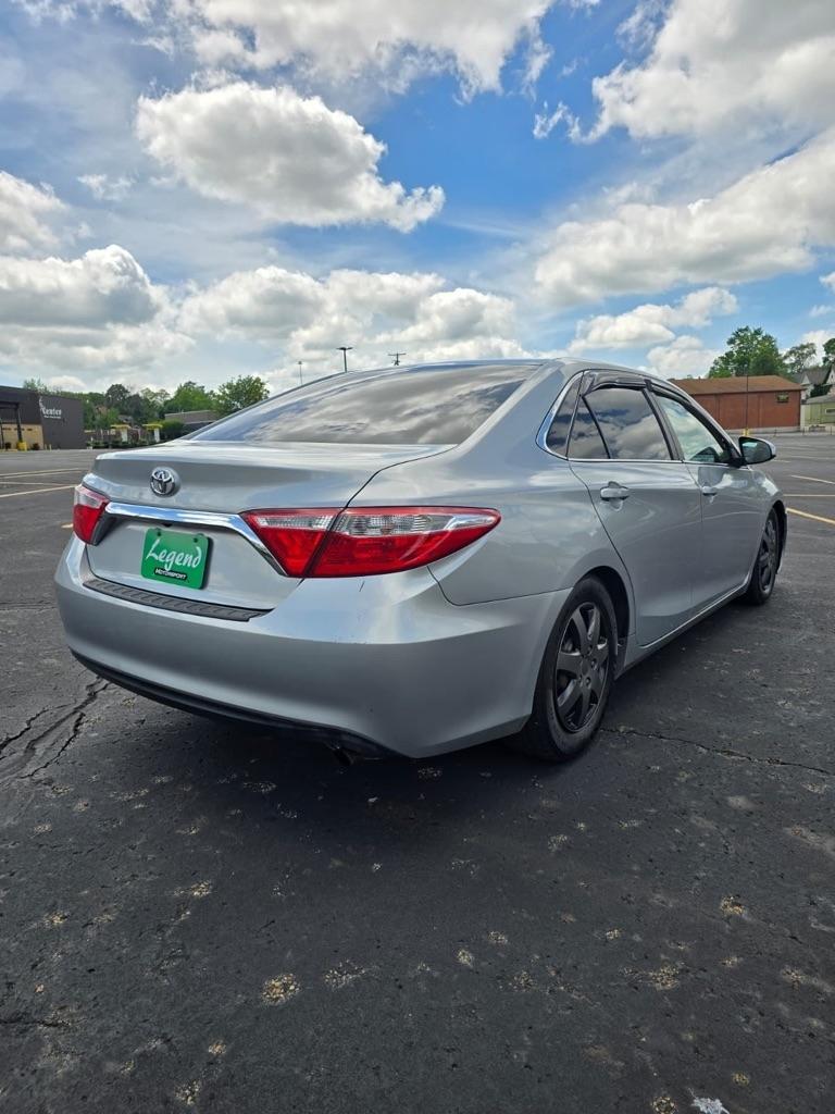 Toyota Camry  2016