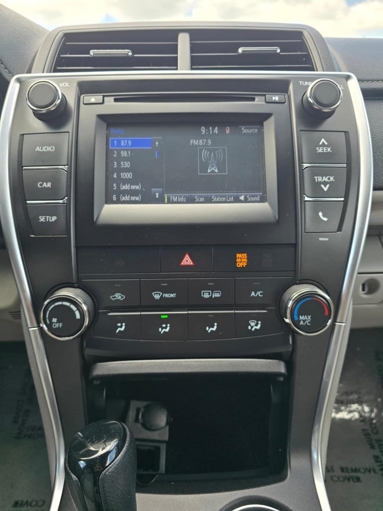 Toyota Camry  2016