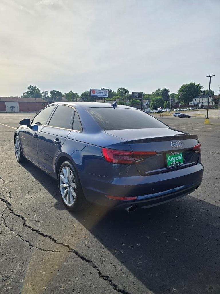 Audi A4  2017