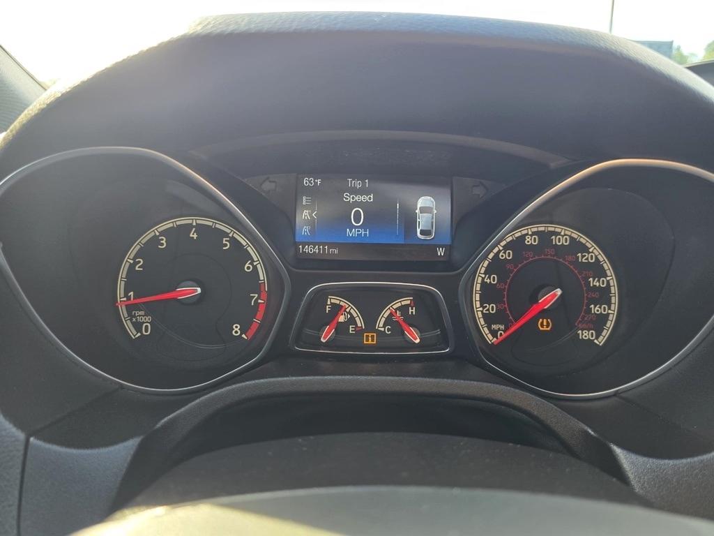 Ford Focus  2015