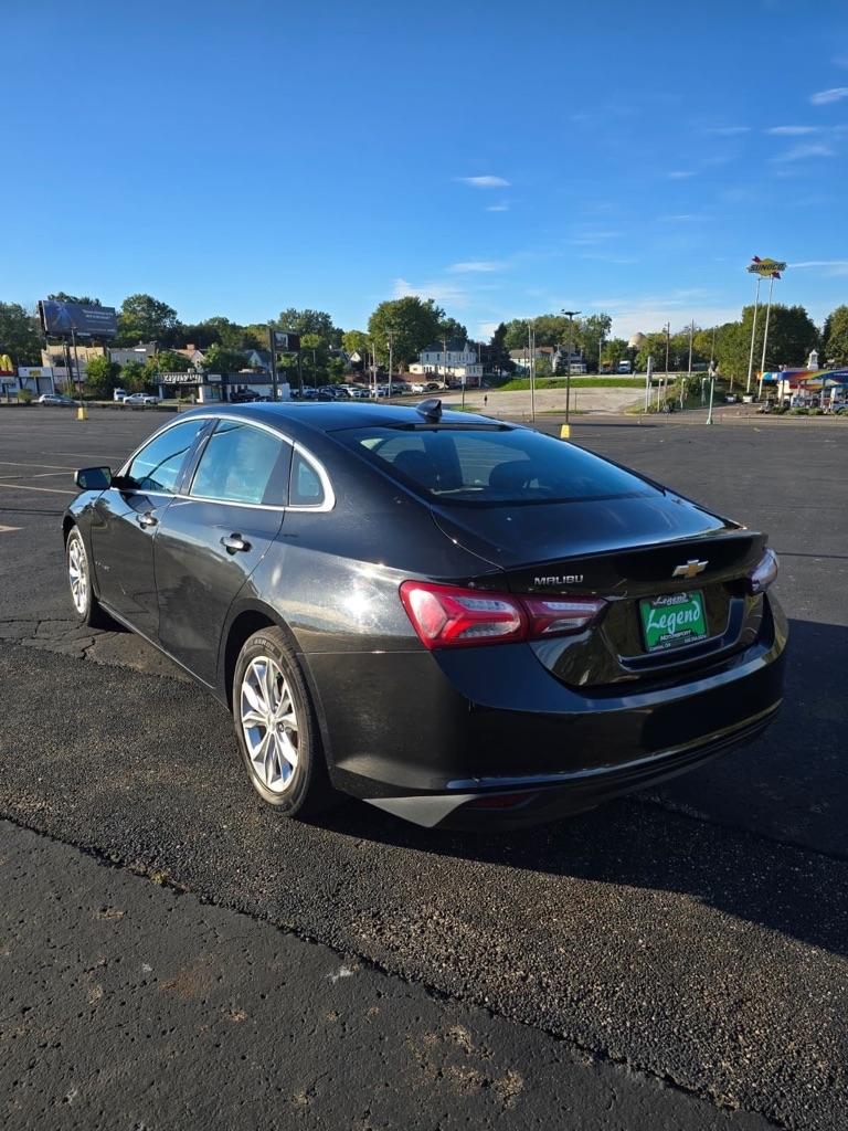 Chevrolet Malibu  2021
