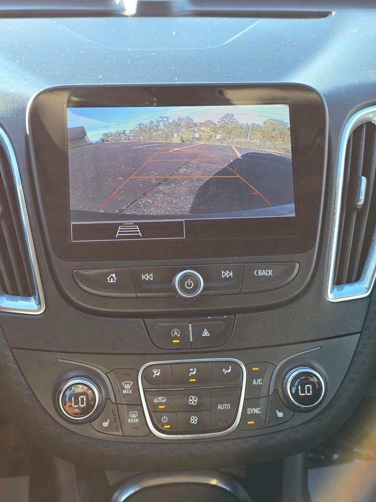 Chevrolet Malibu  2021