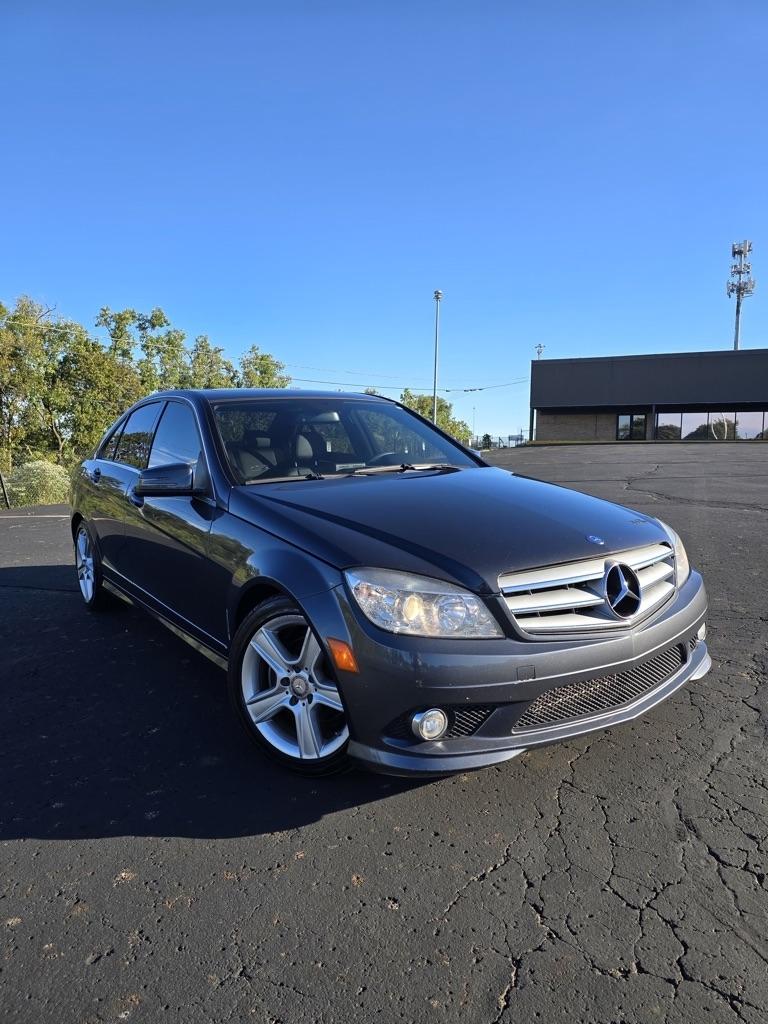 Mercedes-Benz C-Class  2010