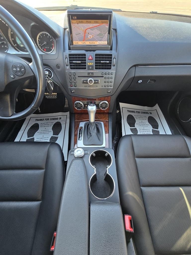 Mercedes-Benz C-Class  2010
