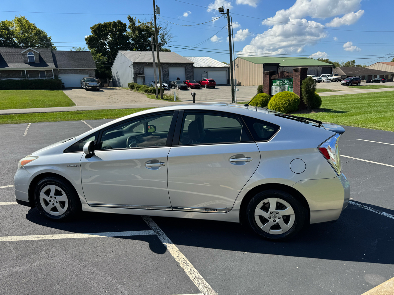 2014 Toyota Prius Two photo 4