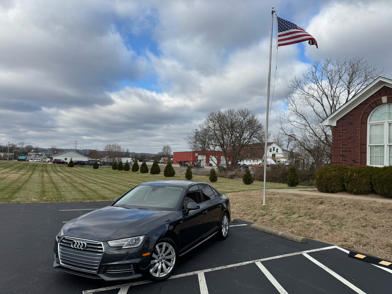 2018 Audi A4 Premium's photo