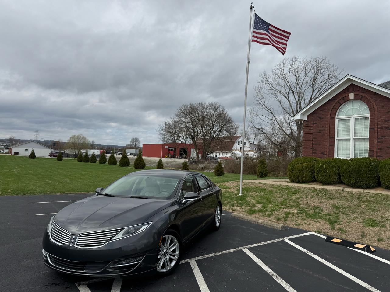 2016 Lincoln MKZ Base