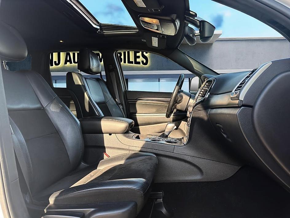 2020 Jeep Grand Cherokee Altitude - Photo 18