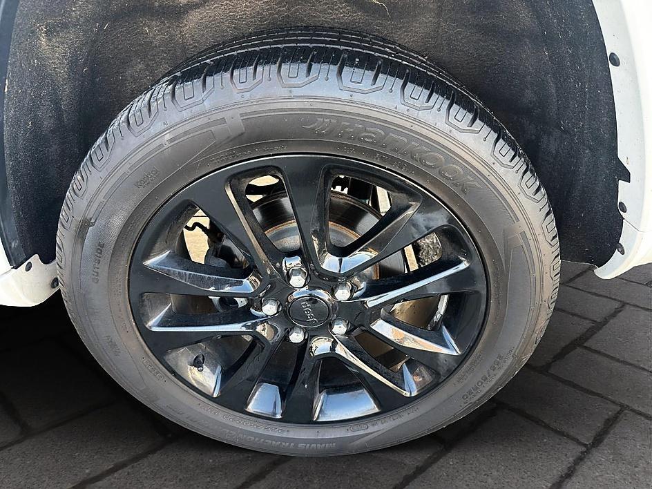 2020 Jeep Grand Cherokee Altitude - Photo 22