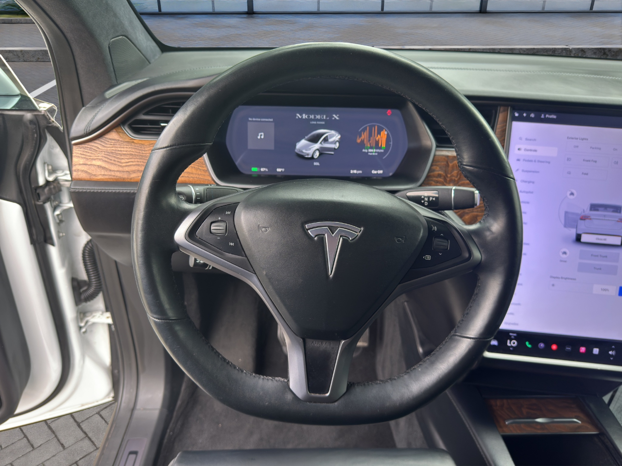 2019 Tesla Model X 75D photo 10