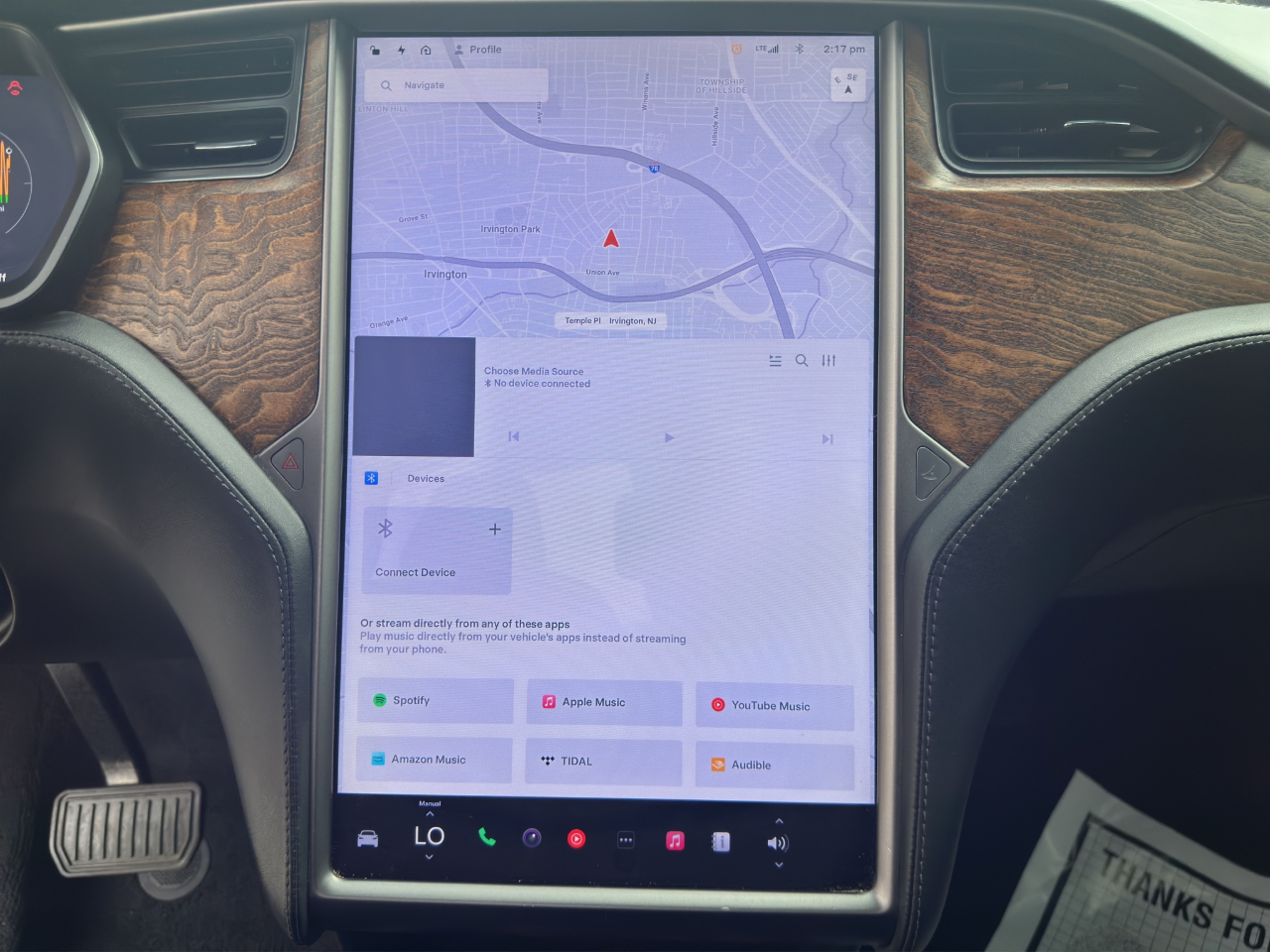 2019 Tesla Model X 75D photo 14