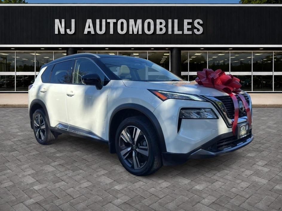 2022 Nissan Rogue SL
