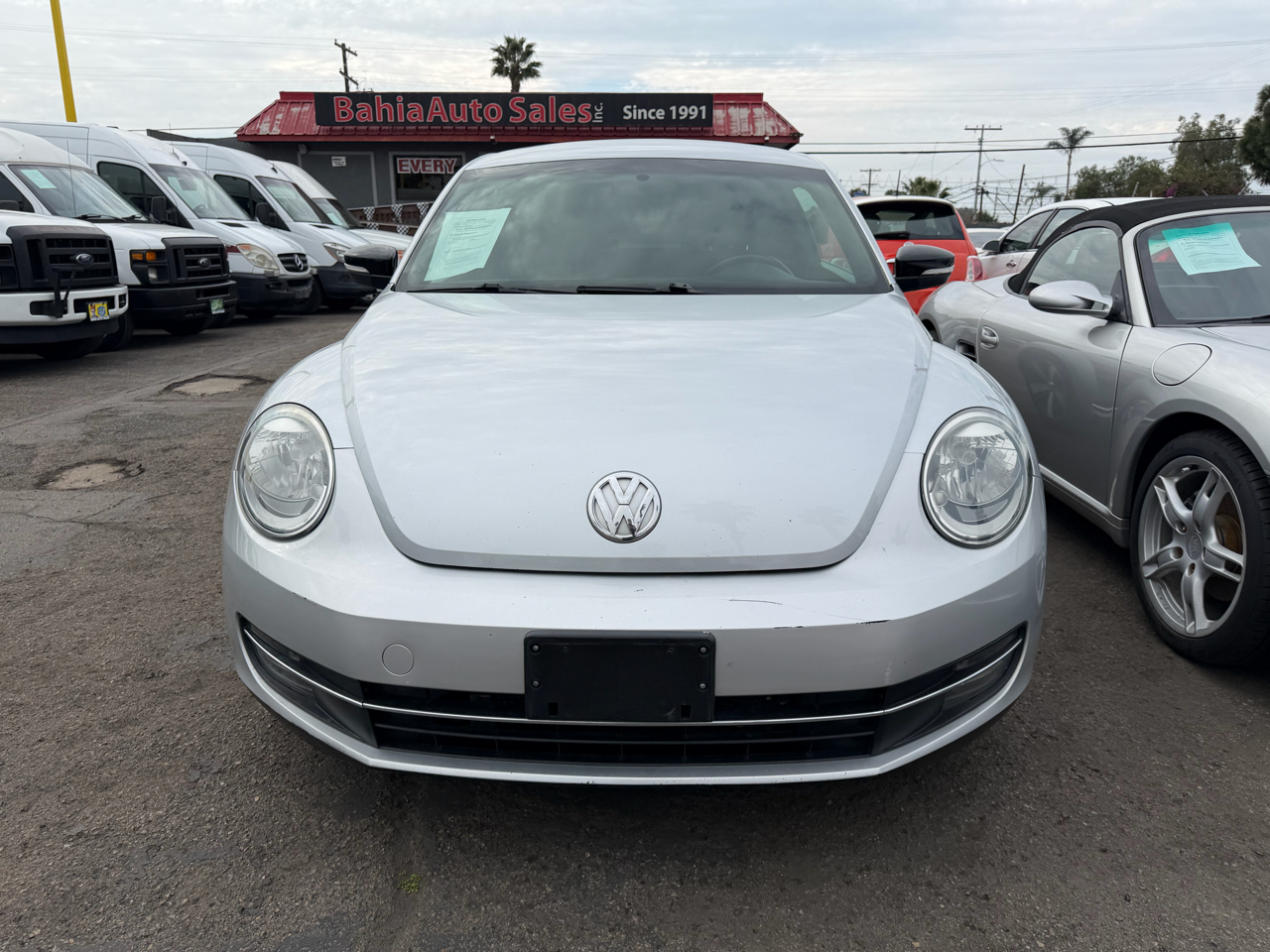 Volkswagen Beetle  2012