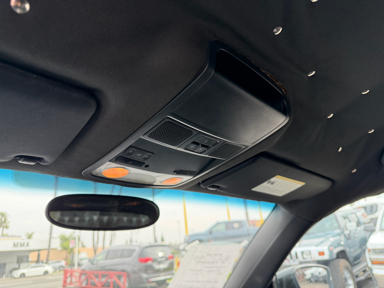 Volkswagen Beetle  2012