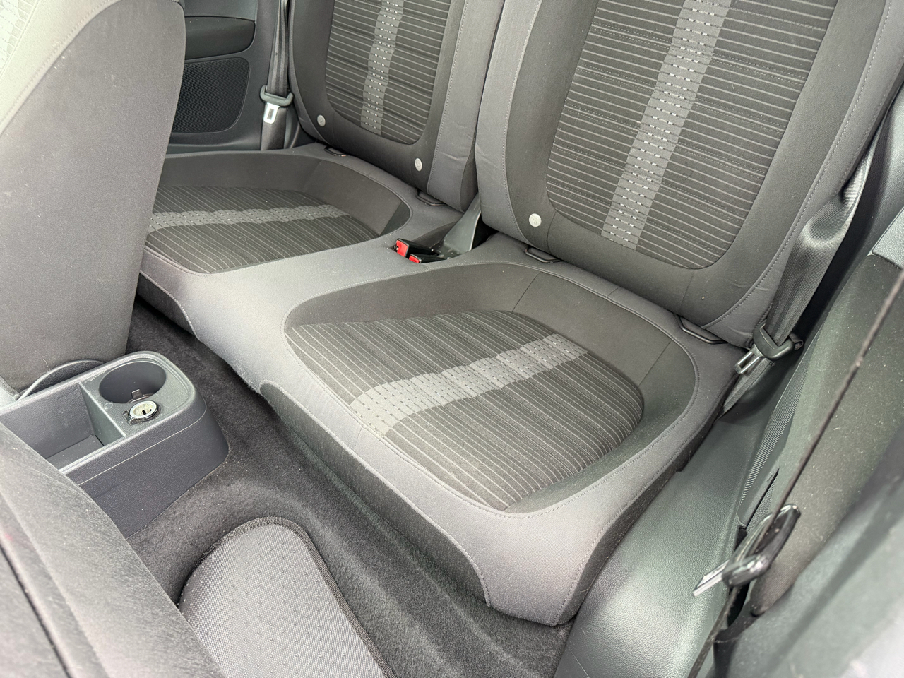 Volkswagen Beetle  2012