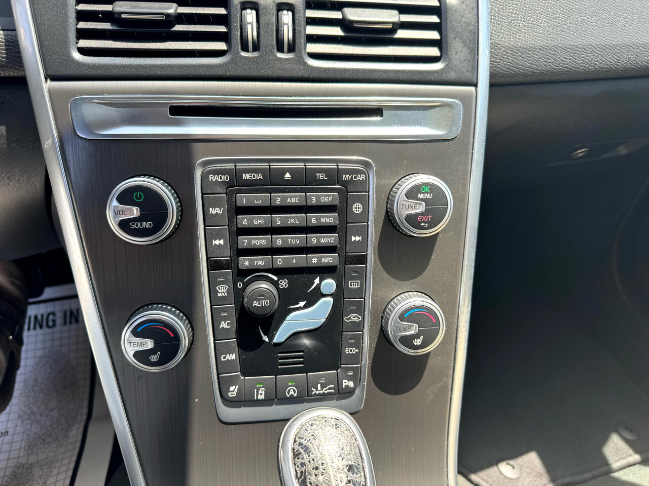 Volvo XC60  2016 Volvo XC60  2016