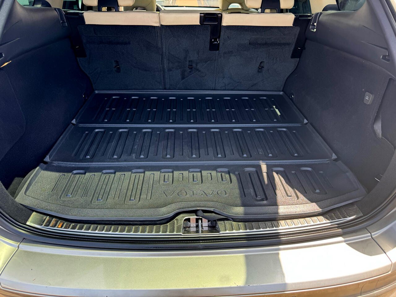 Volvo XC60  2016 Volvo XC60  2016