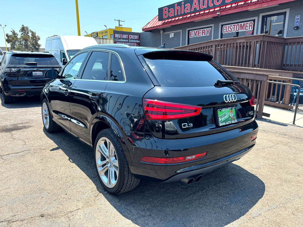 Audi Q3  2015 Audi Q3  2015