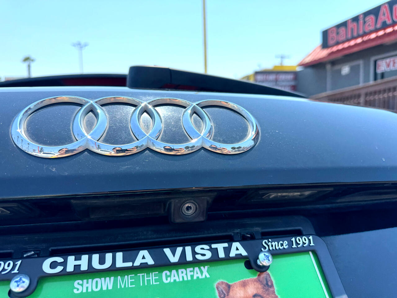 Audi Q3  2015 Audi Q3  2015