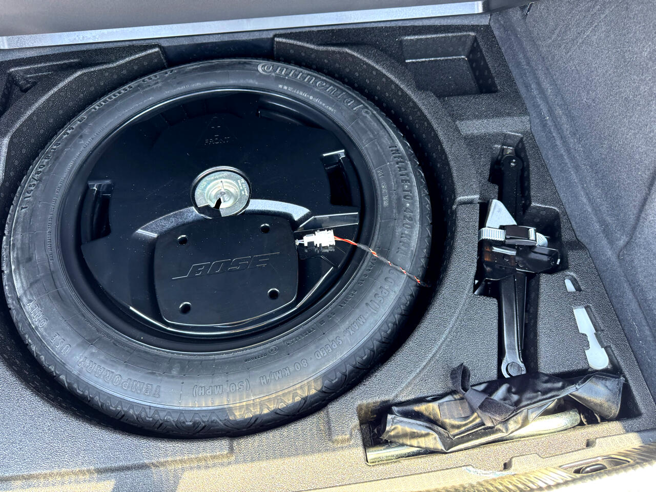 Audi Q3  2015 Audi Q3  2015