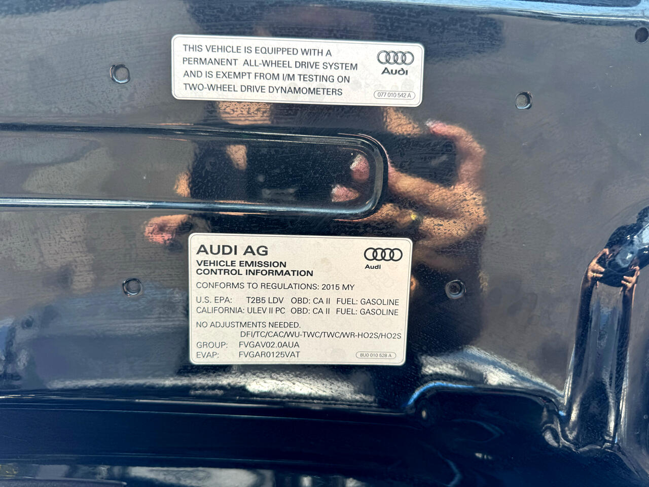Audi Q3  2015 Audi Q3  2015