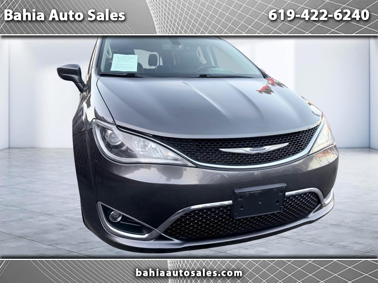 2020 Chrysler Pacifica TOURING L