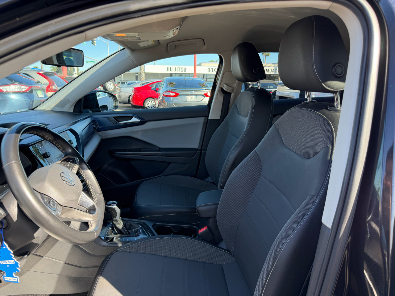 Volkswagen Taos  2022