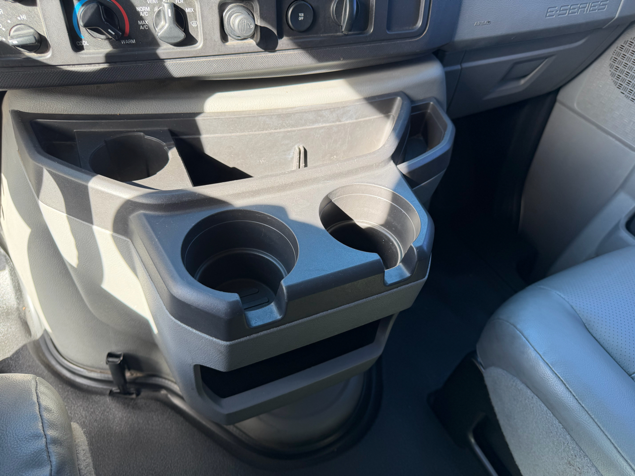 Ford Econoline  2012