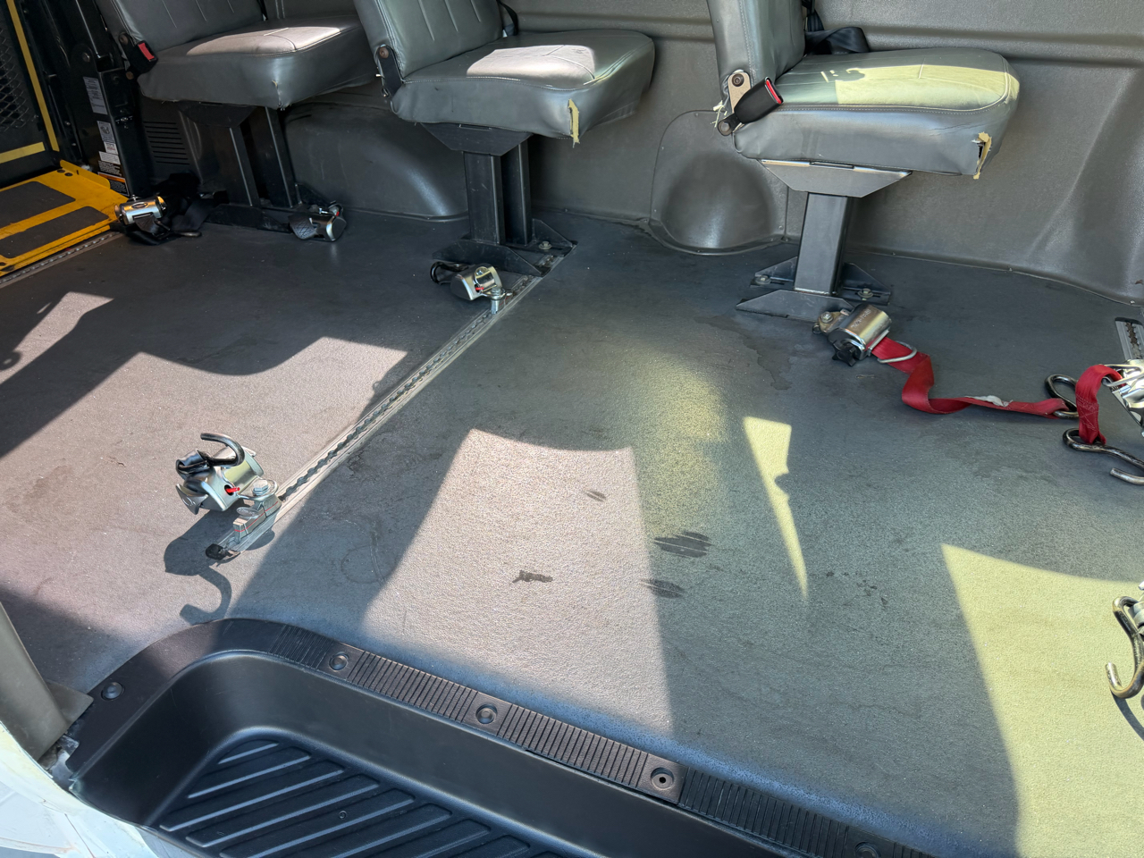 Ford Econoline  2012