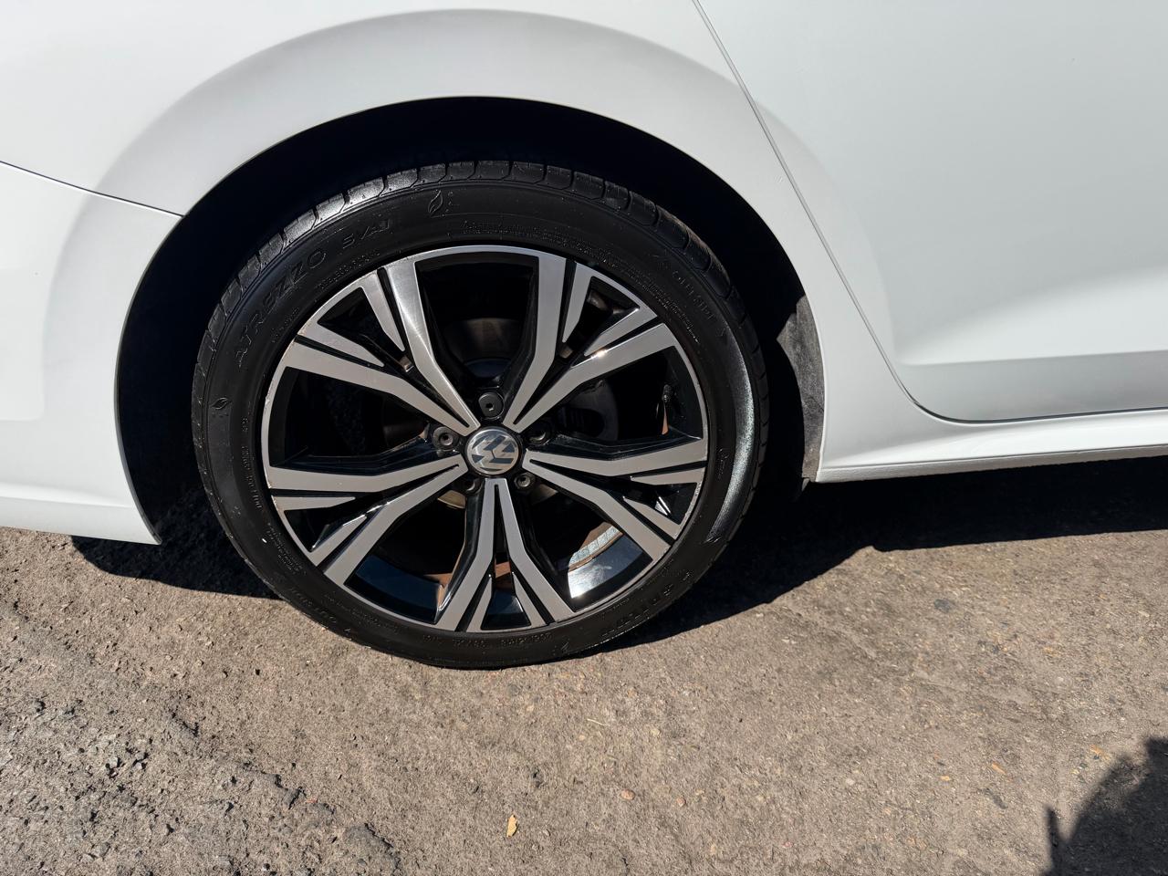 Volkswagen Passat  2022