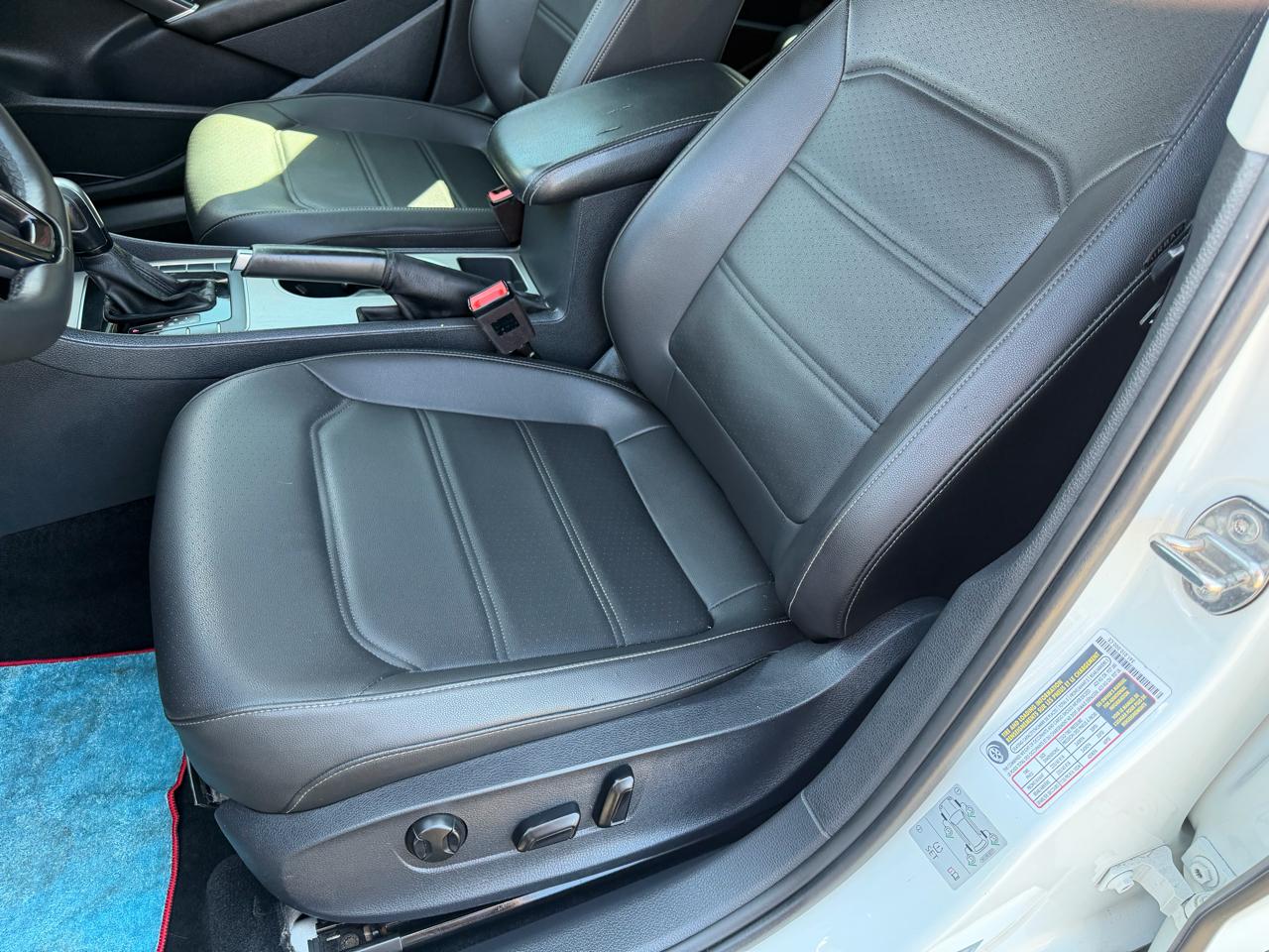 Volkswagen Passat  2022