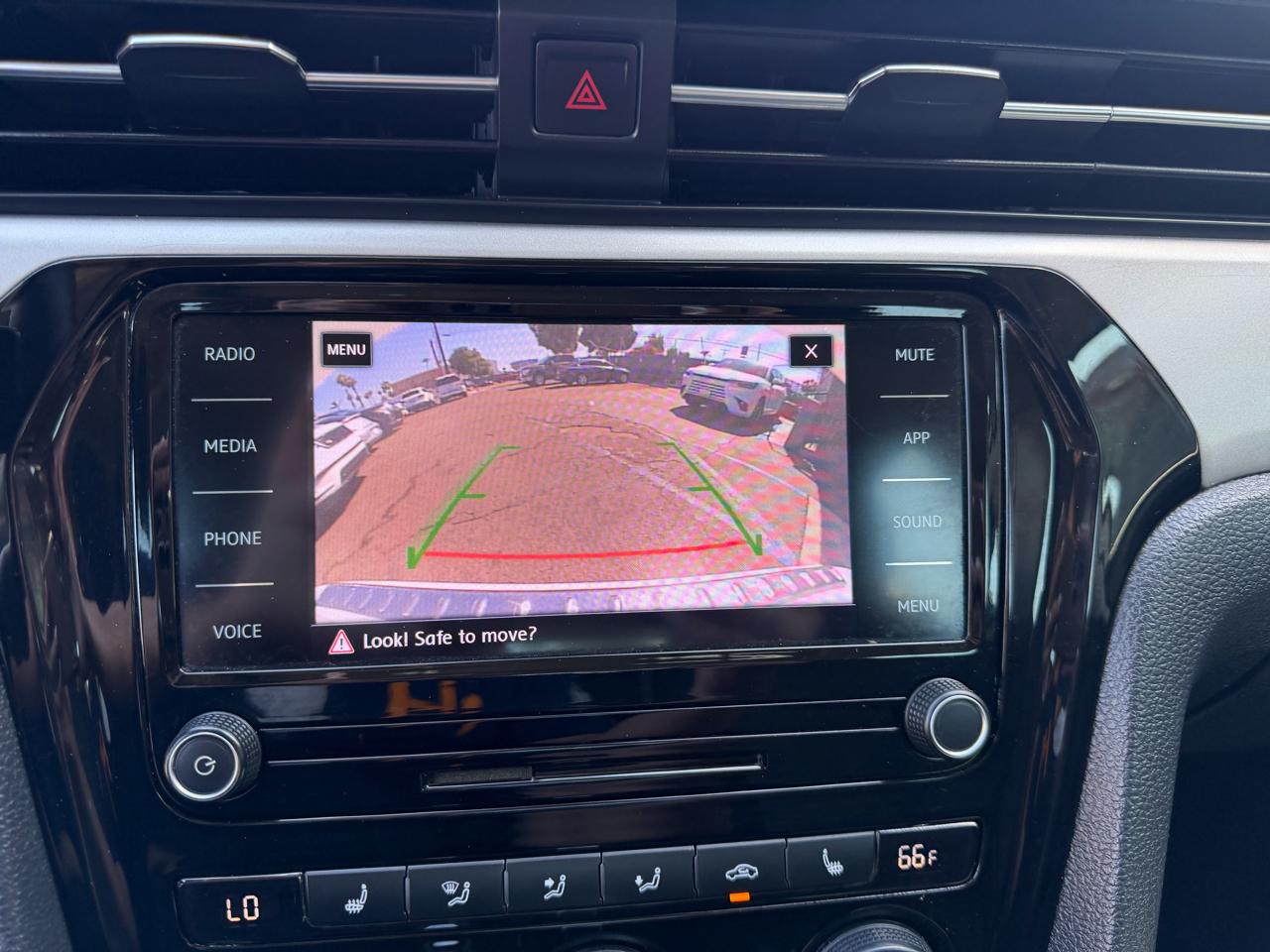 Volkswagen Passat  2022