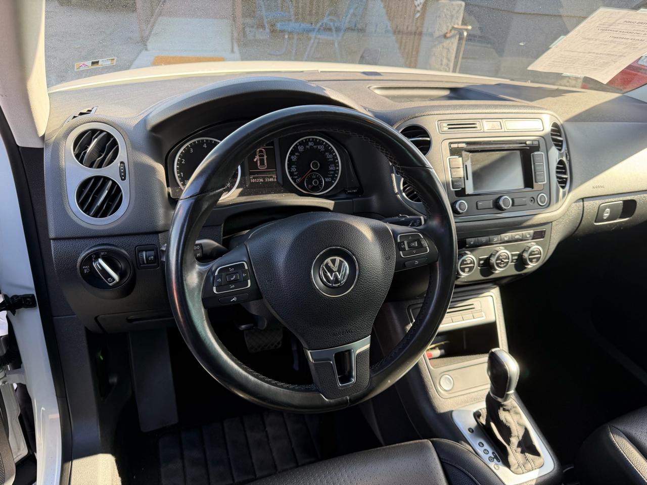 Volkswagen Tiguan  2015