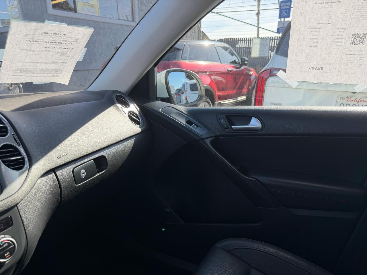 Volkswagen Tiguan  2015