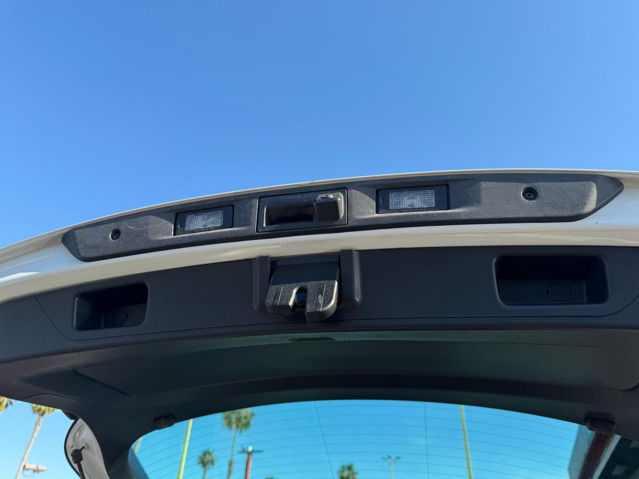 Volkswagen Tiguan  2015