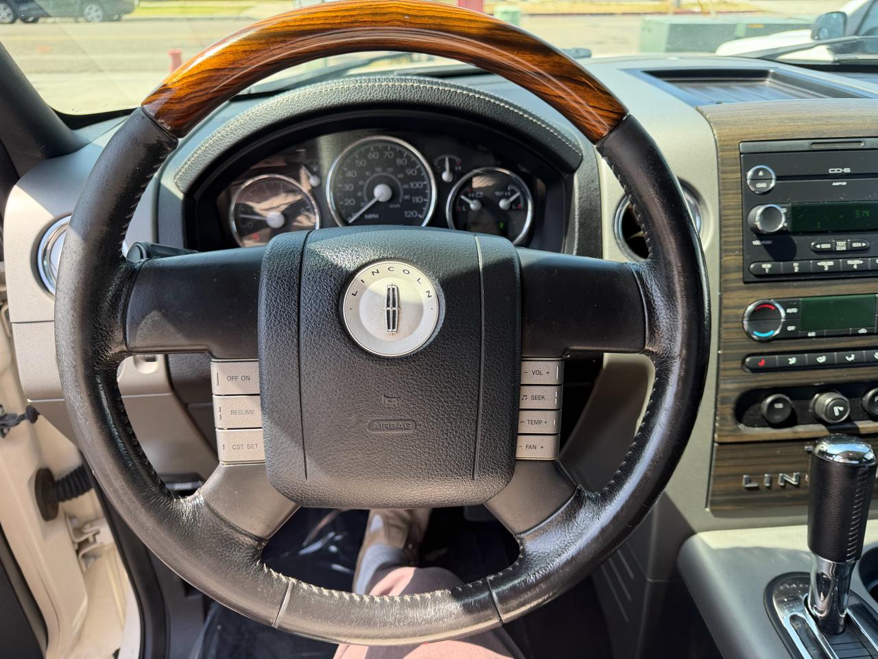 Lincoln Mark LT  2008