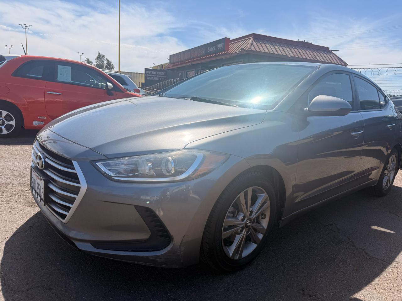 Hyundai Elantra  2018
