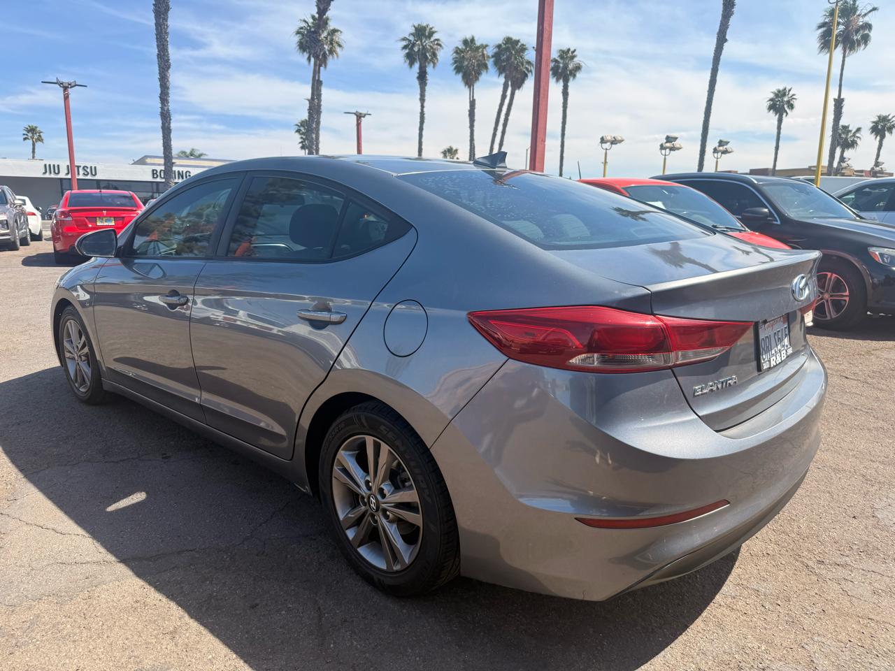 Hyundai Elantra  2018