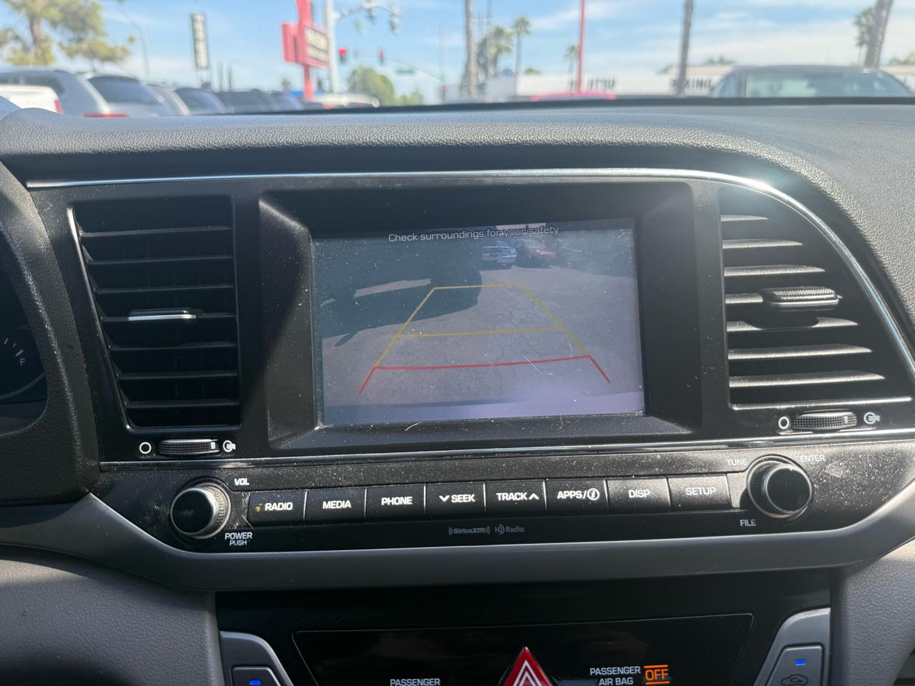 Hyundai Elantra  2018