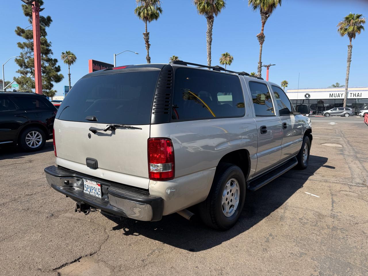 Chevrolet Suburban  2005