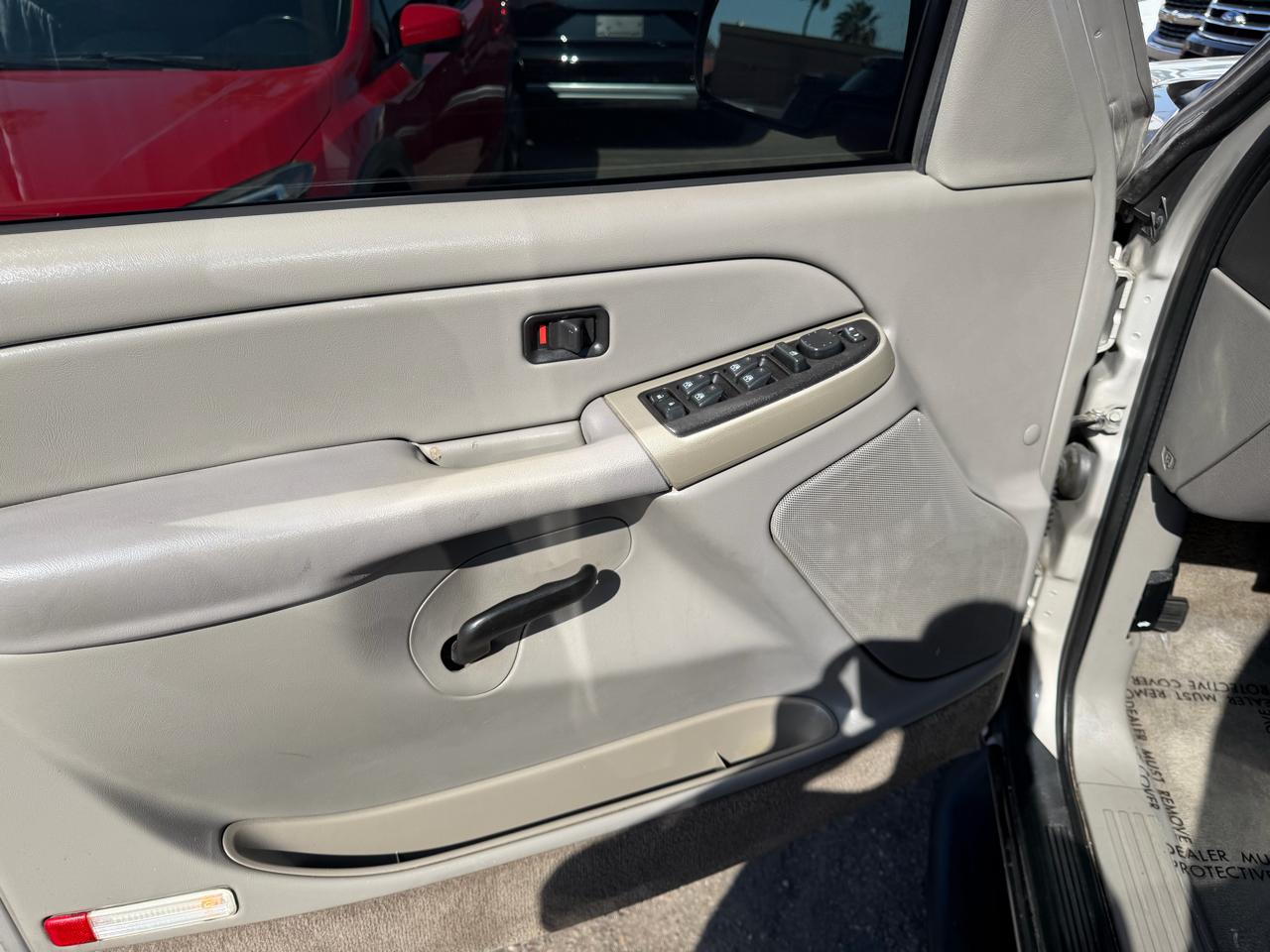 Chevrolet Suburban  2005