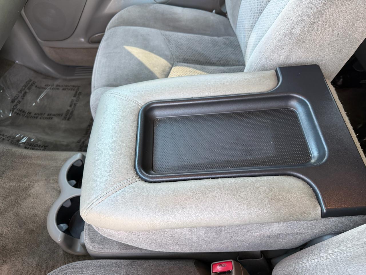 Chevrolet Suburban  2005