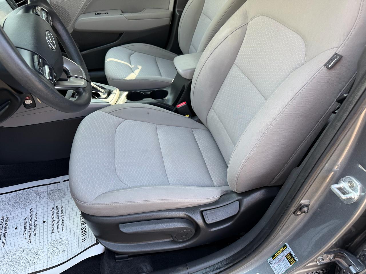 Hyundai Elantra  2019