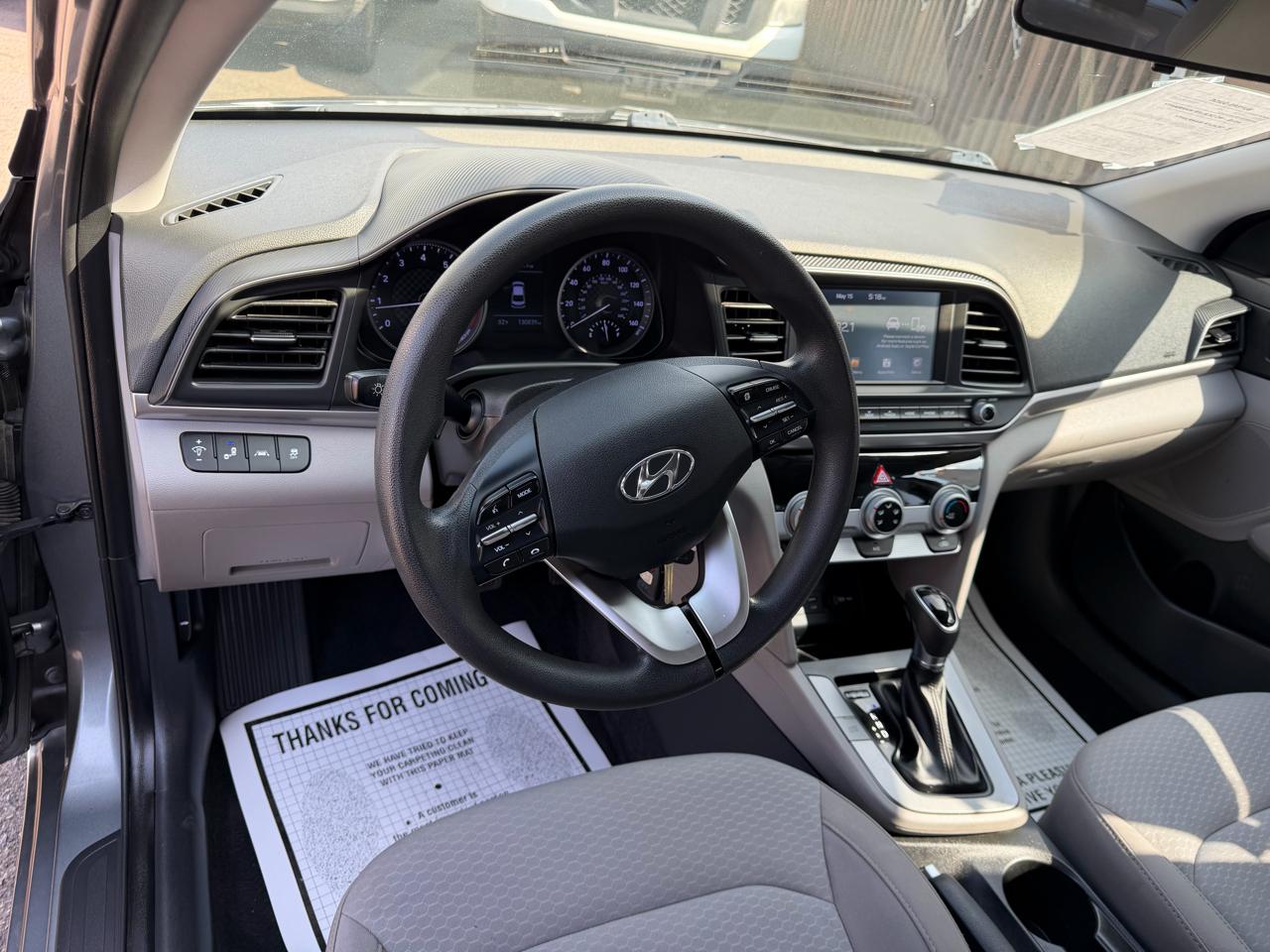 Hyundai Elantra  2019