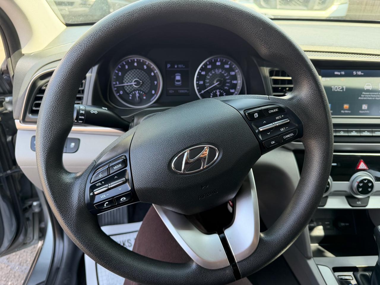 Hyundai Elantra  2019