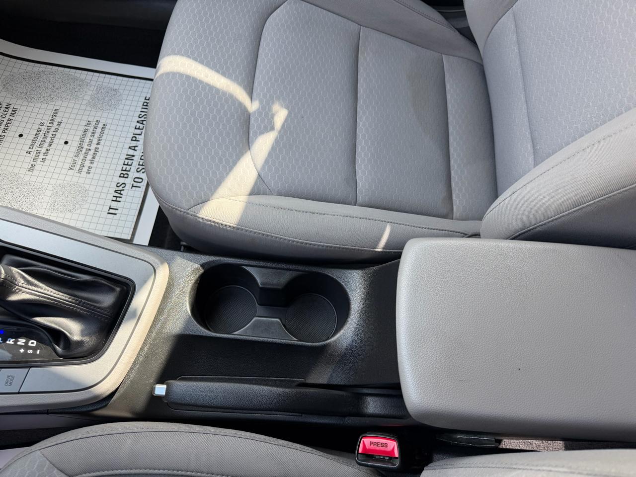 Hyundai Elantra  2019