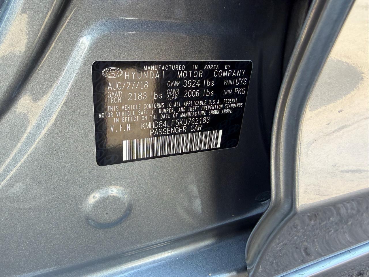 Hyundai Elantra  2019