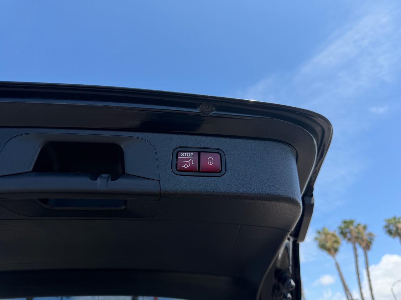 Mercedes-Benz GLC-Class  2016